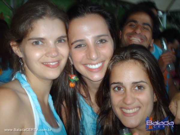 Balada: Fotos do carnaval em Ouro Preto 2009 com o Bloco da Praia