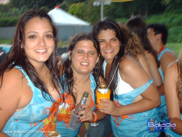 Balada: Fotos do carnaval em Ouro Preto 2009 com o Bloco da Praia