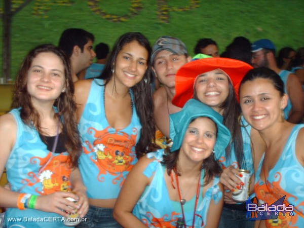 Balada: Fotos do carnaval em Ouro Preto 2009 com o Bloco da Praia