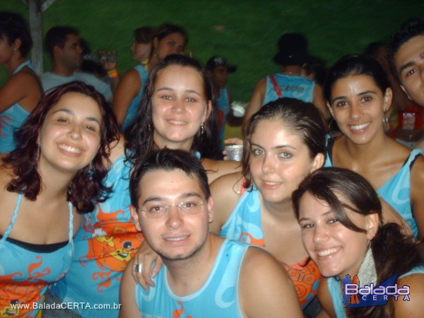 Balada: Fotos do carnaval em Ouro Preto 2009 com o Bloco da Praia