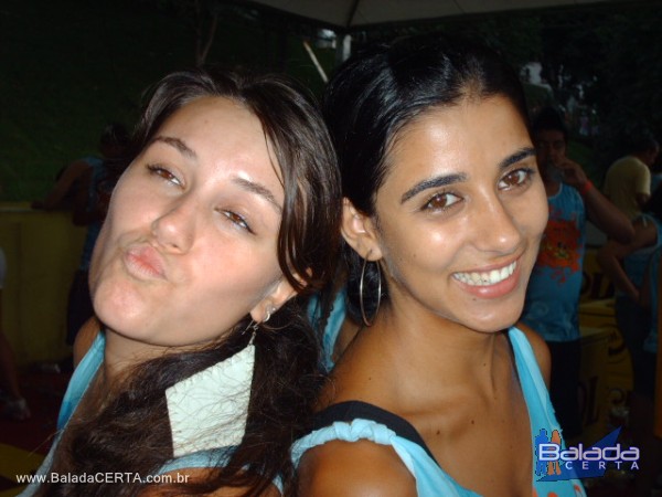 Balada: Fotos do carnaval em Ouro Preto 2009 com o Bloco da Praia