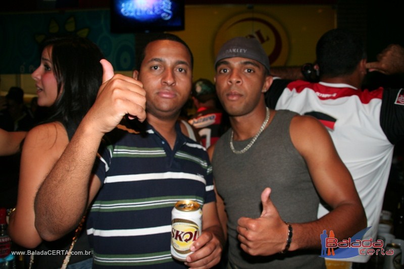 Balada: Fotos de domingo no Nana Bar em �guas Claras - DF