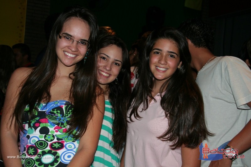 Balada: Fotos de domingo no Nana Bar em �guas Claras - DF