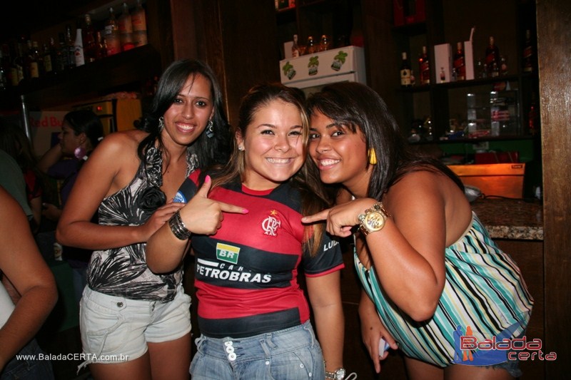 Balada: Fotos de domingo no Nana Bar em �guas Claras - DF