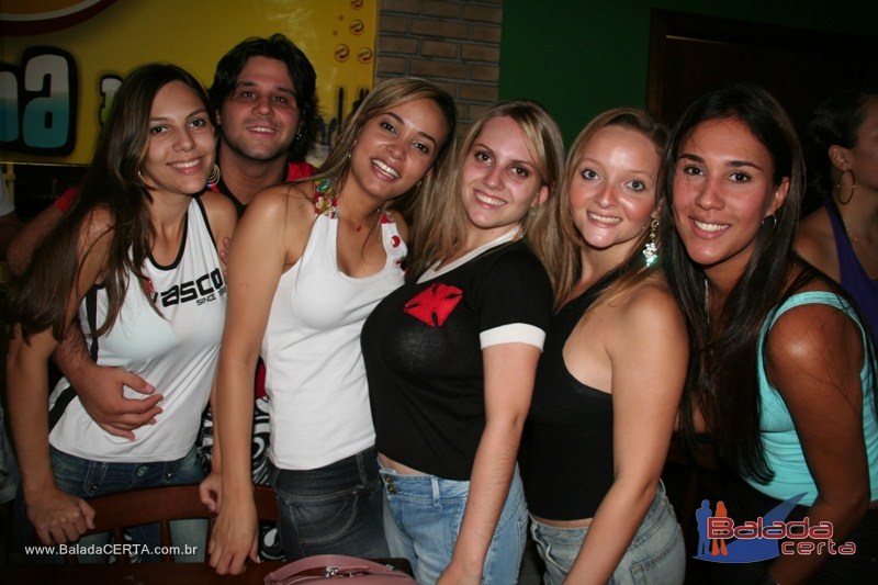 Balada: Fotos de domingo no Nana Bar em �guas Claras - DF