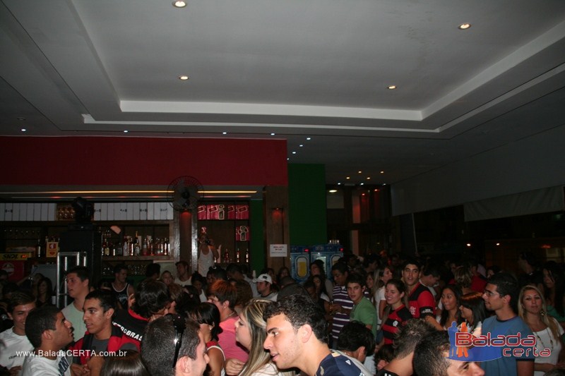 Balada: Fotos de domingo no Nana Bar em �guas Claras - DF