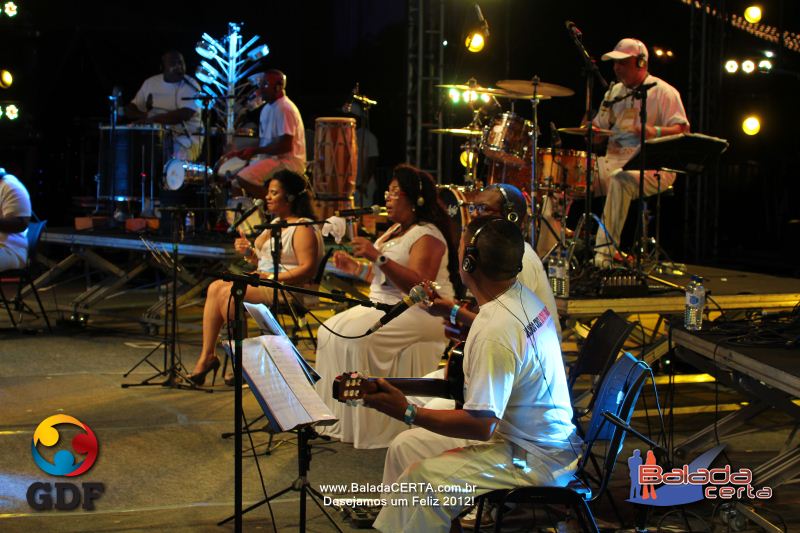 Balada: Fotos do Reveillon 2012 - Esplanada dos Ministrios - Braslia - DF