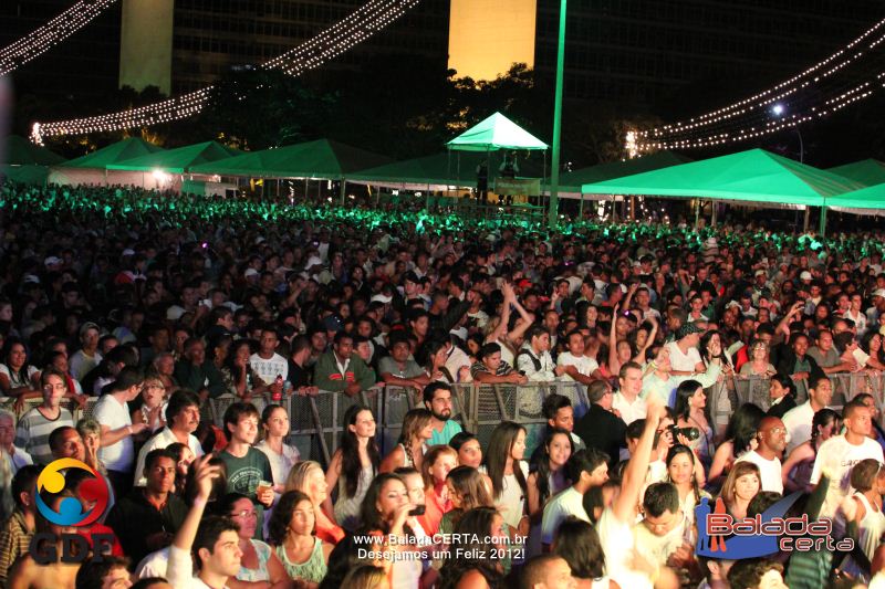 Balada: Fotos do Reveillon 2012 - Esplanada dos Ministrios - Braslia - DF