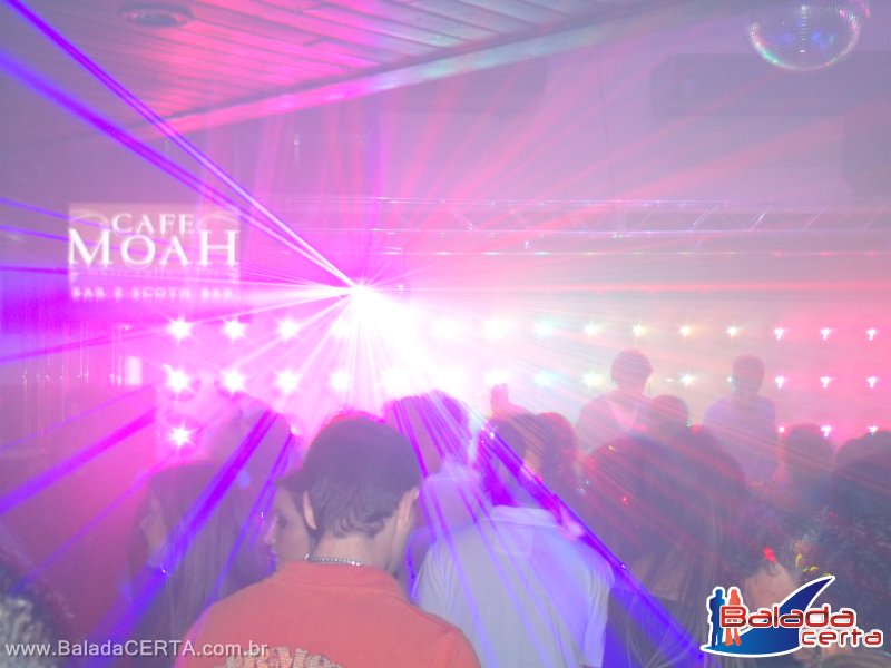 Balada: Fotos Edgar Fontes, no Caf Moah em Uberlandia