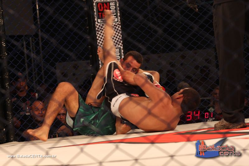 Balada: Braslia Rodeio Show - ROCKSTRIKE MMA - Parque Leo - DF