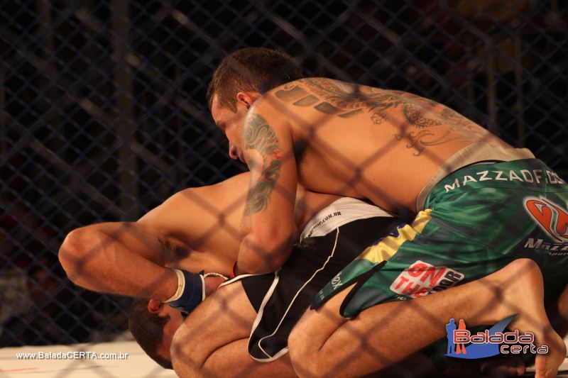 Balada: Braslia Rodeio Show - ROCKSTRIKE MMA - Parque Leo - DF