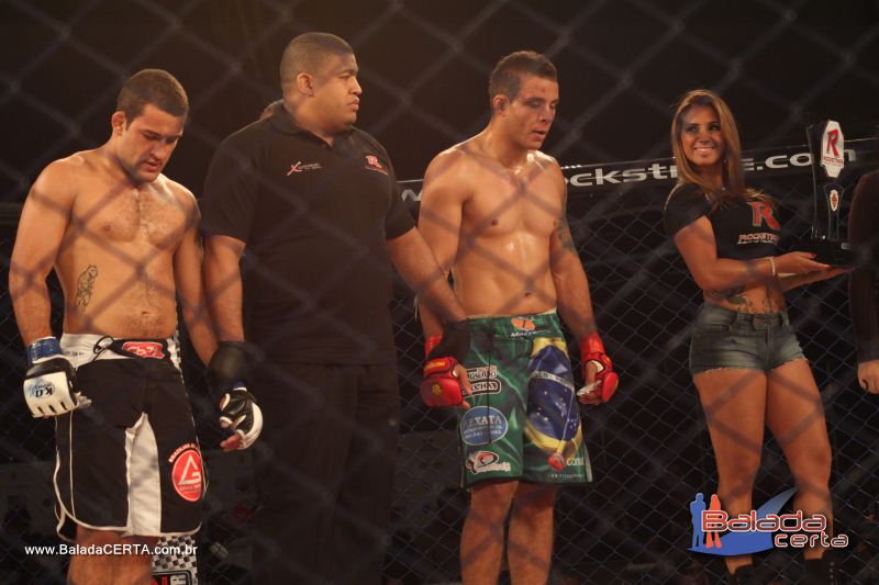 Balada: Braslia Rodeio Show - ROCKSTRIKE MMA - Parque Leo - DF