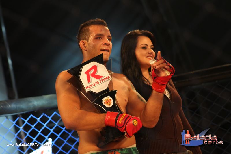 Balada: Braslia Rodeio Show - ROCKSTRIKE MMA - Parque Leo - DF