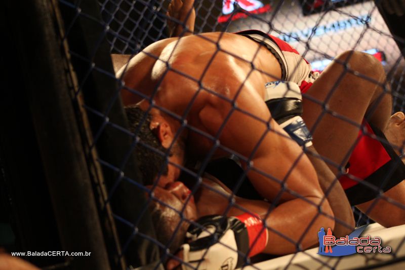 Balada: Bras�lia Rodeio Show - ROCKSTRIKE MMA - Parque Le�o - DF