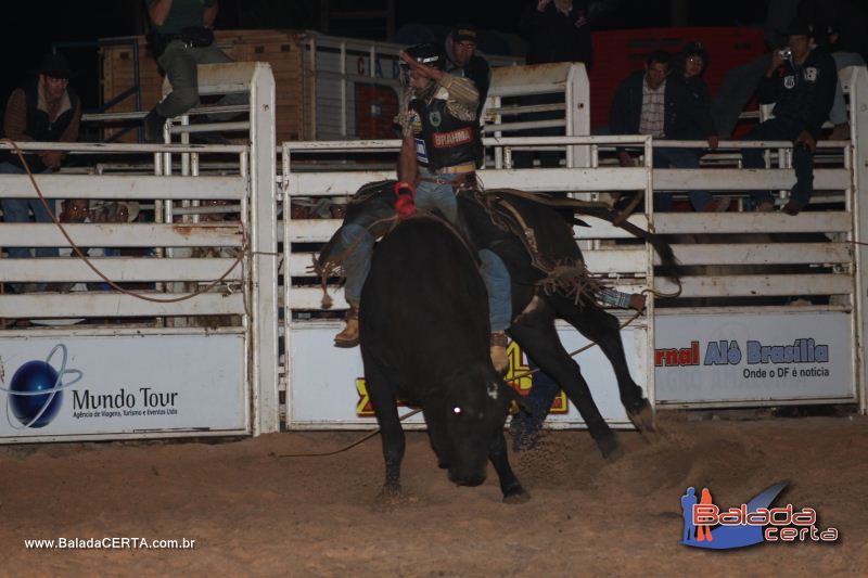 Balada: Bras�lia Rodeio Show - Parque Le�o - DF