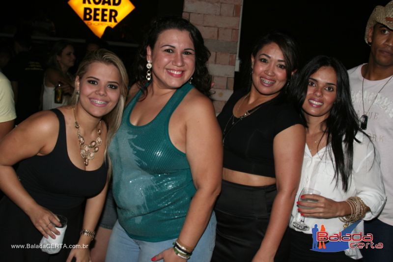 Balada: Fotos de quinta na Road Beer em guas Claras - DF