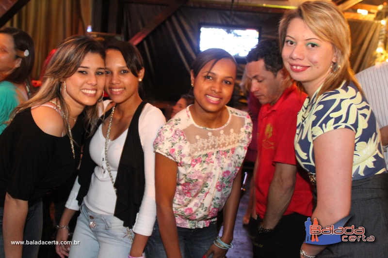 Balada: Fotos de Quinta Feira na Divina Choperia