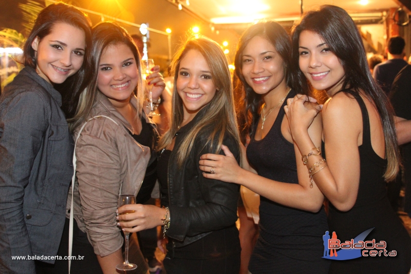 Balada: Fotos de Quinta Feira na Divina Choperia