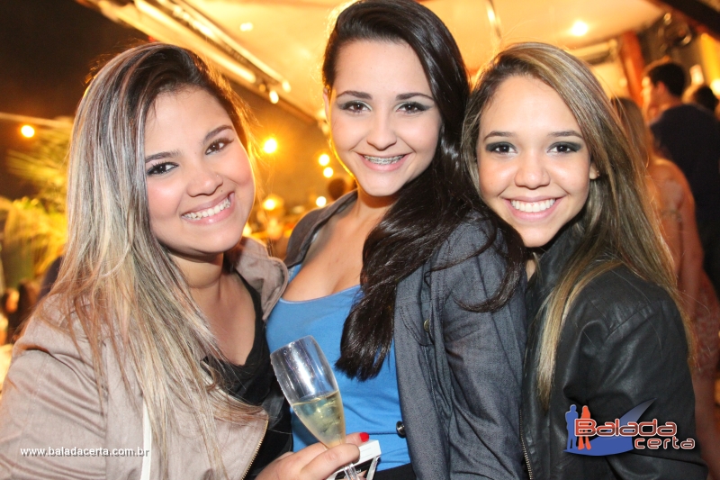 Balada: Fotos de Quinta Feira na Divina Choperia