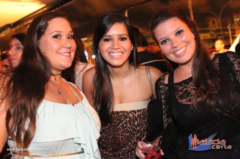 Balada: Fotos de Quinta Feira na Divina Choperia
