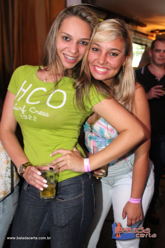 Balada: Fotos de Quinta Feira na Divina Choperia