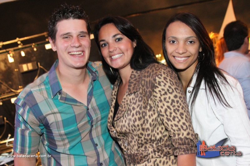 Balada: Fotos de Quinta Feira na Divina Choperia