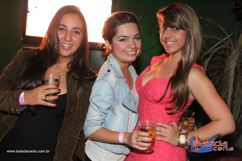 Balada: Fotos de Quinta Feira na Divina Choperia