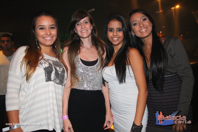 Balada: Fotos de Quinta Feira na Divina Choperia