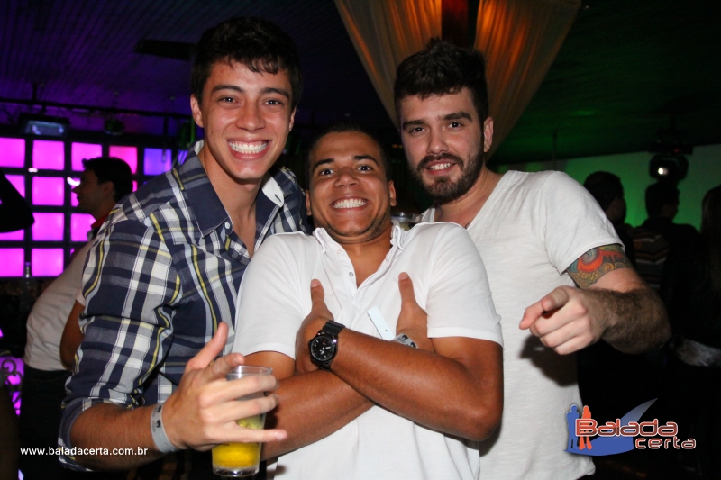 Balada: Fotos de Quinta Feira na Divina Choperia