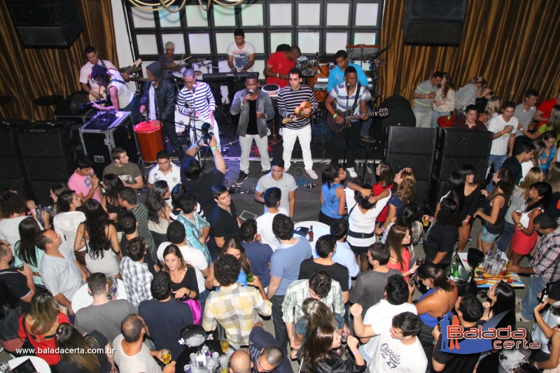 Balada: Fotos de Quinta Feira na Divina Choperia