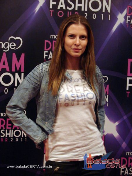 Balada: Monange Dream Fashion Tour 2011