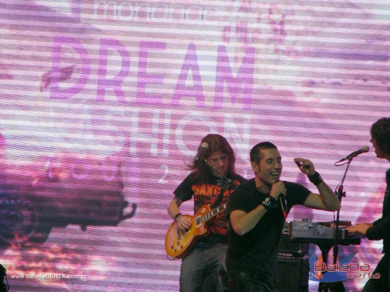 Balada: Monange Dream Fashion Tour 2011