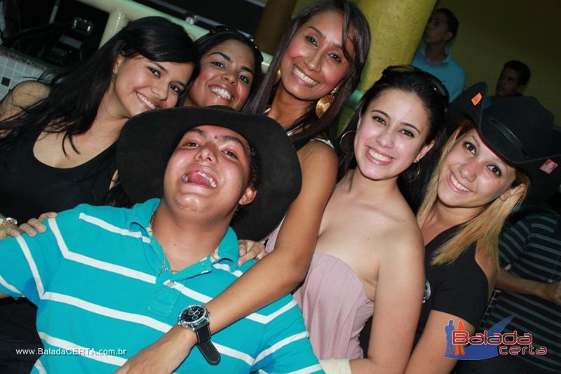 Balada: Fotos de domingo na A+.Com Vicente Pires - DF