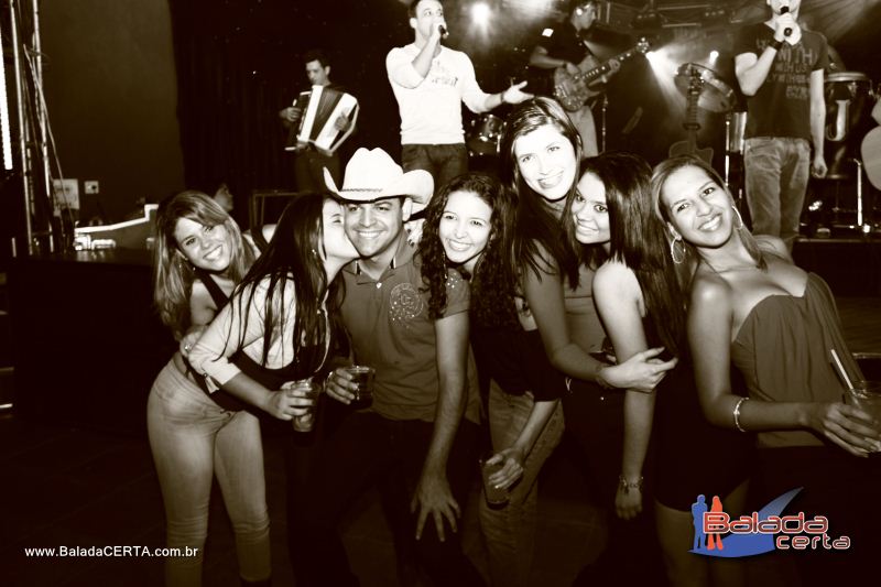 Balada: Fotos de quarta na A+.Com - Vicente Pires - DF