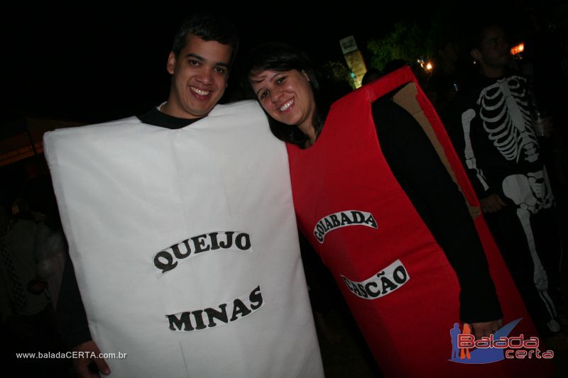 Balada: Fotos de sabado na Fantasy 2010 na ASBAC - DF