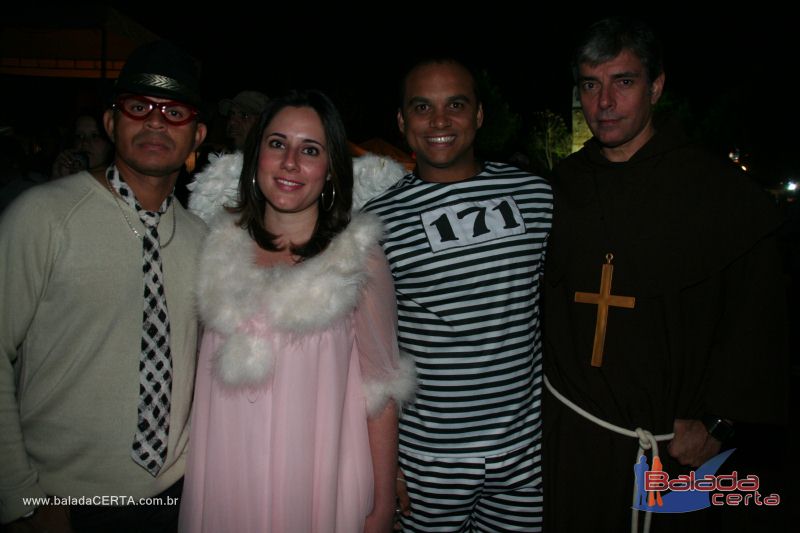 Balada: Fotos de sabado na Fantasy 2010 na ASBAC - DF