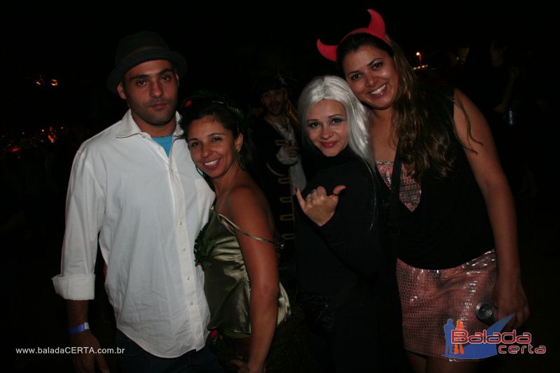 Balada: Fotos de sabado na Fantasy 2010 na ASBAC - DF