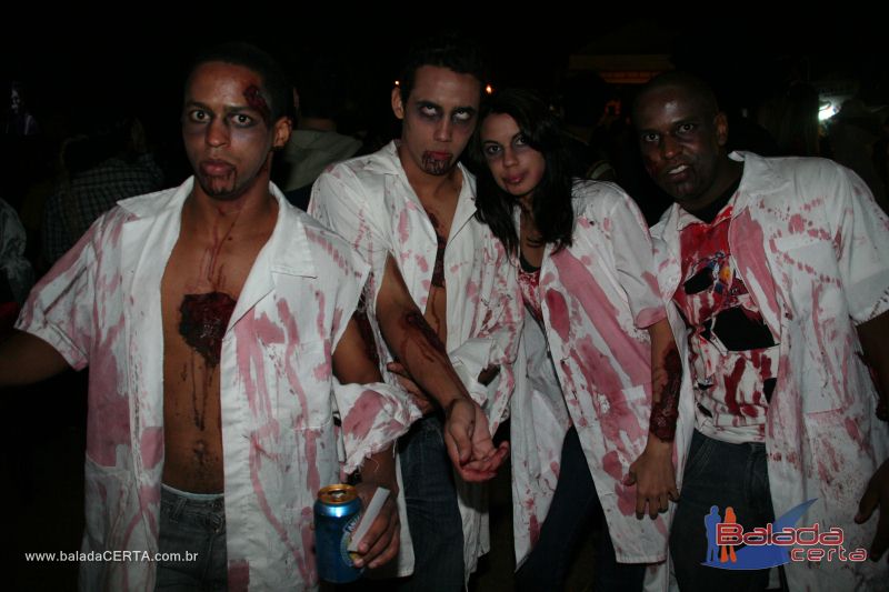 Balada: Fotos de sabado na Fantasy 2010 na ASBAC - DF