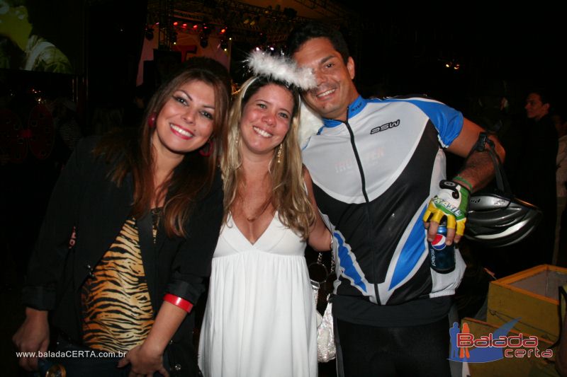 Balada: Fotos de sabado na Fantasy 2010 na ASBAC - DF