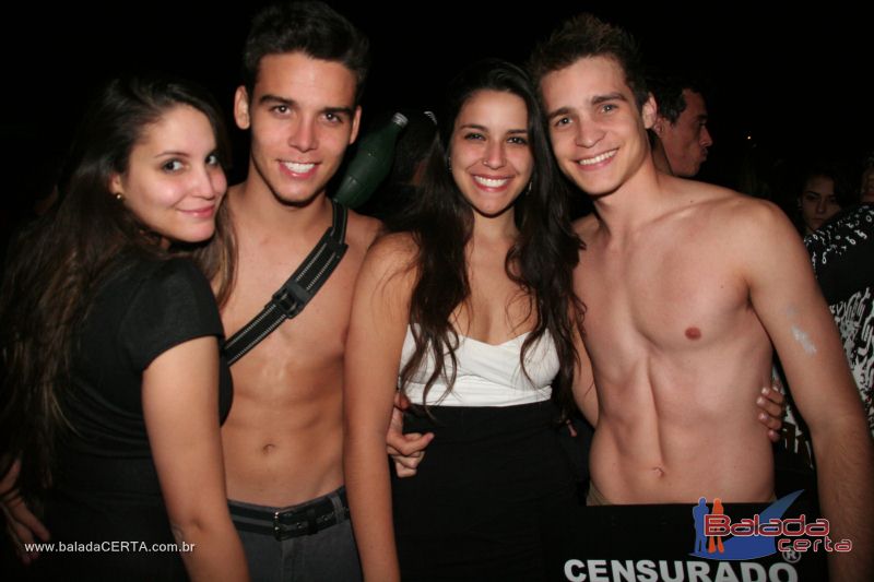 Balada: Fotos de sabado na Fantasy 2010 na ASBAC - DF