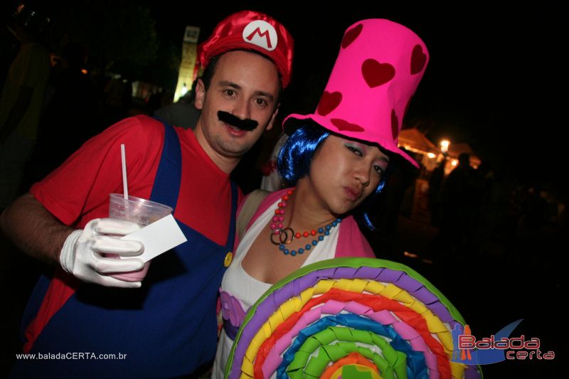 Balada: Fotos de sabado na Fantasy 2010 na ASBAC - DF