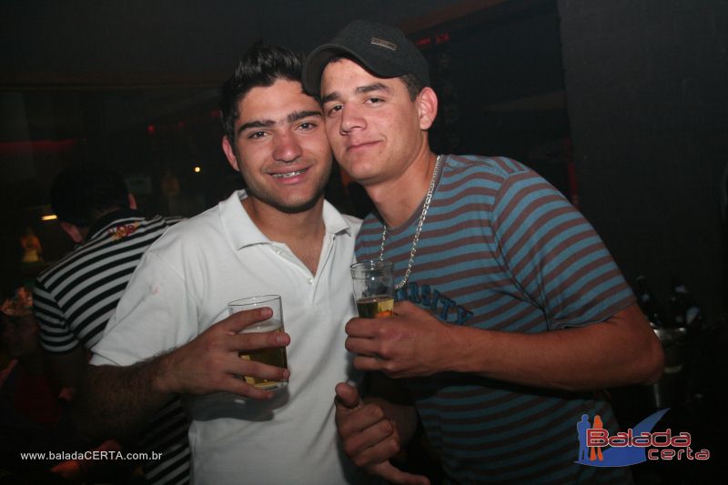 Balada: Fotos de quinta no Caapa Bar em Taguatinga - DF