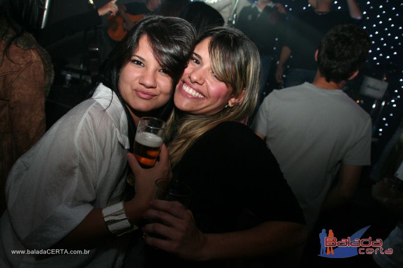 Balada: Fotos de quinta no Ca�apa Bar em Taguatinga - DF