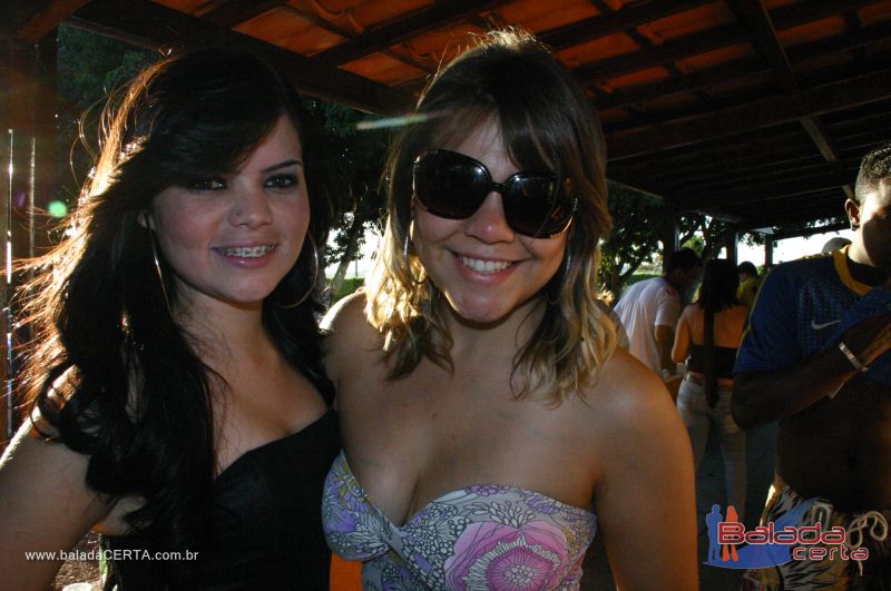 Balada: Fotos de domingo Niver da Suelen