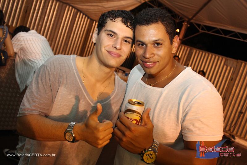 Balada: Festa de Fim de Ano - Nossa Praia 2011 - Junior & Marlon