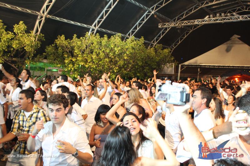 Balada: Festa de Fim de Ano - Nossa Praia 2011 - Junior & Marlon