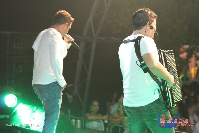 Balada: Festa de Fim de Ano - Nossa Praia 2011 - Junior & Marlon