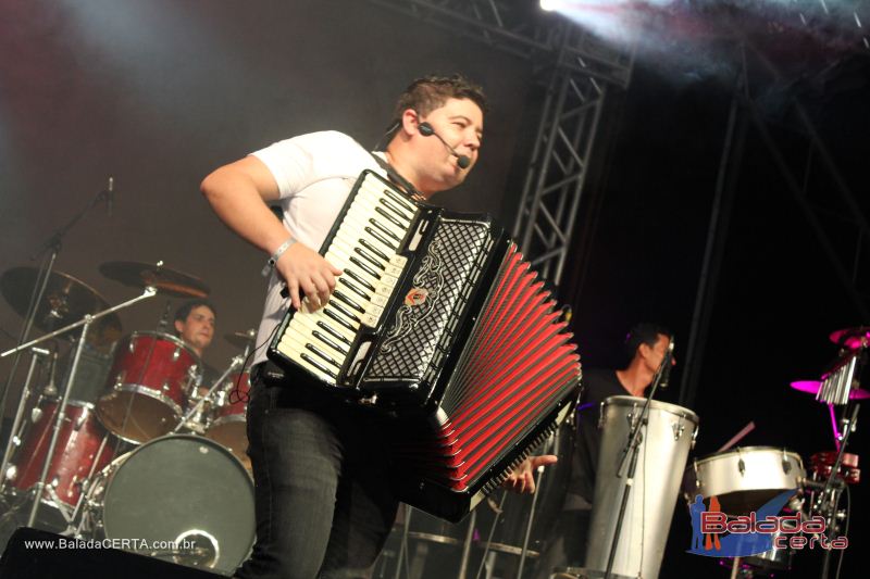 Balada: Festa de Fim de Ano - Nossa Praia 2011 - Junior & Marlon