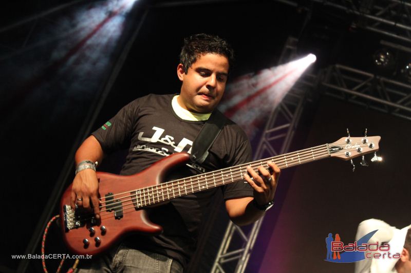 Balada: Festa de Fim de Ano - Nossa Praia 2011 - Junior & Marlon