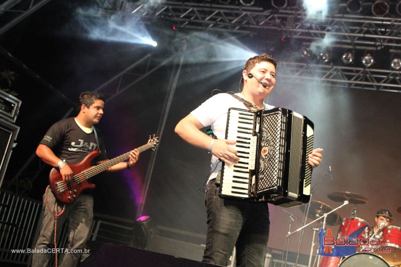 Balada: Festa de Fim de Ano - Nossa Praia 2011 - Junior & Marlon